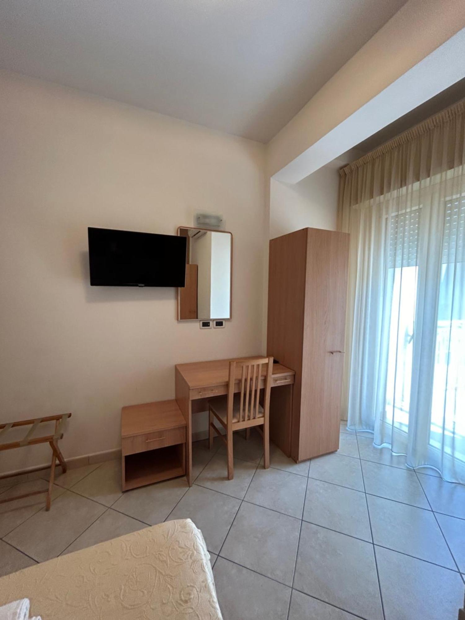 Hotel Favorita Cesenatico Exteriér fotografie