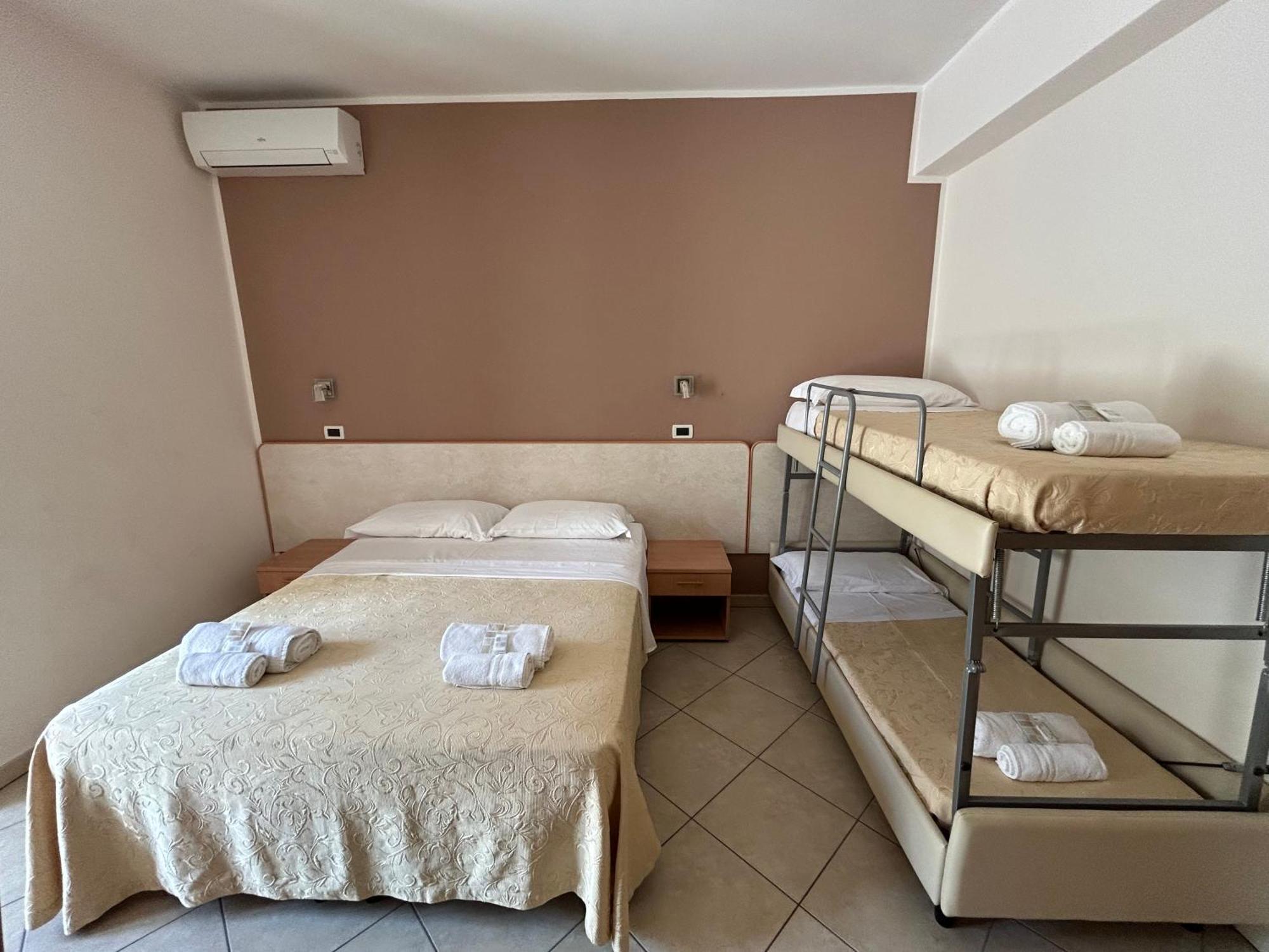 Hotel Favorita Cesenatico Exteriér fotografie