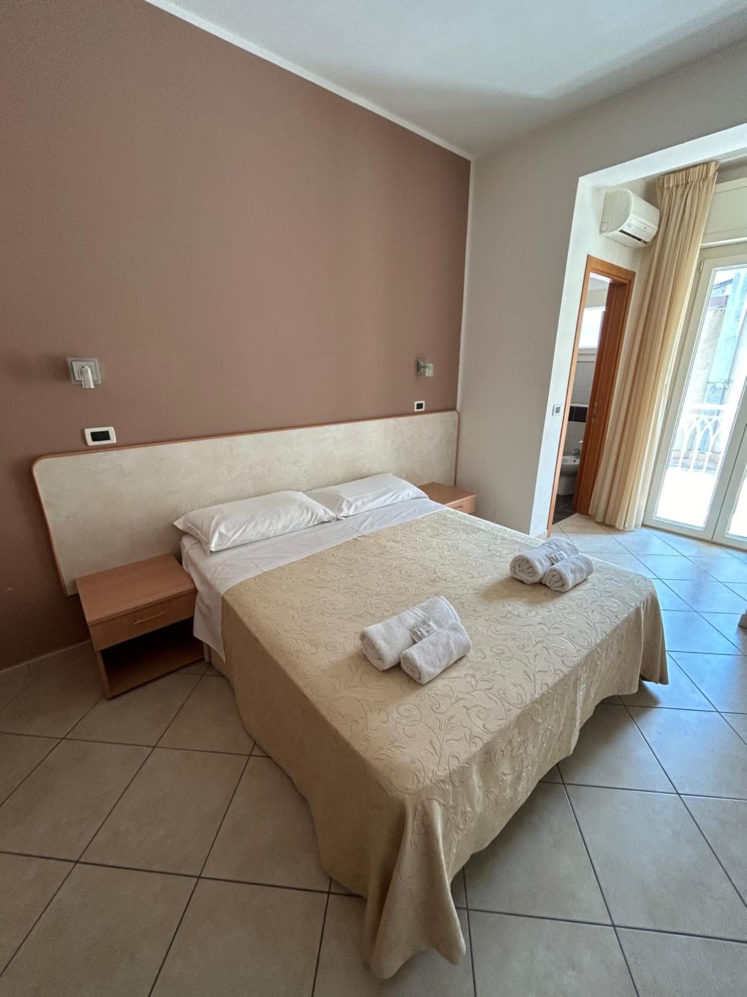 Hotel Favorita Cesenatico Exteriér fotografie
