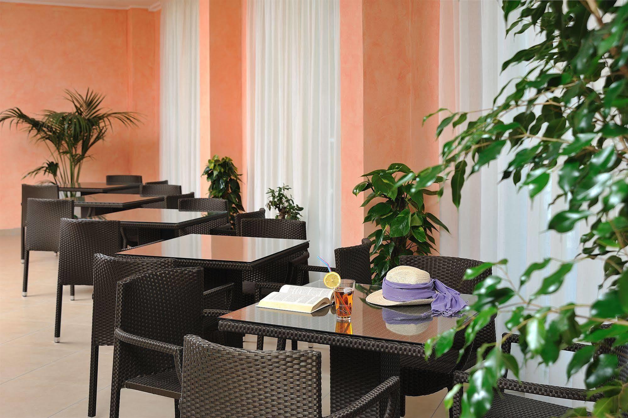 Hotel Favorita Cesenatico Exteriér fotografie