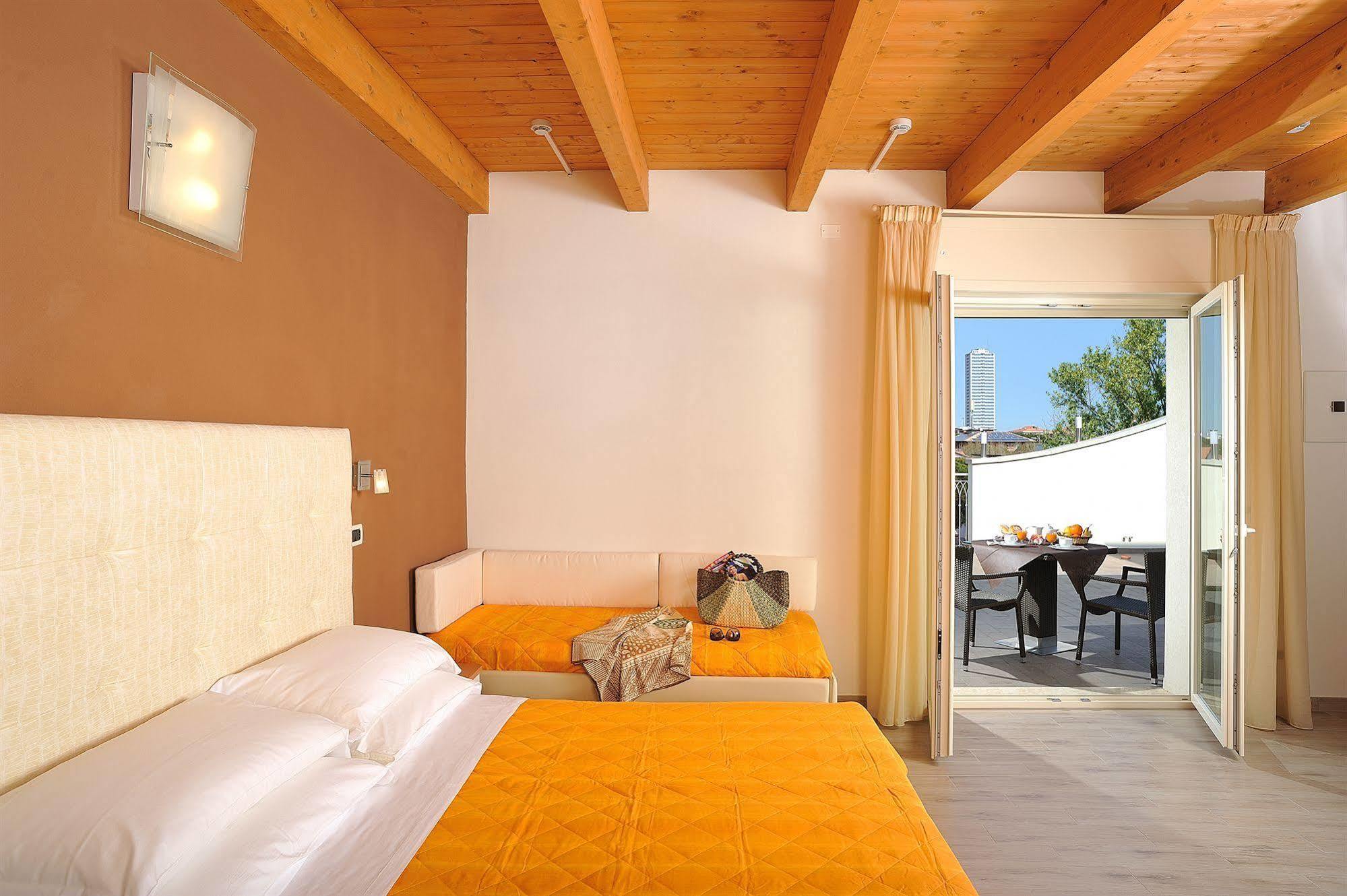 Hotel Favorita Cesenatico Exteriér fotografie